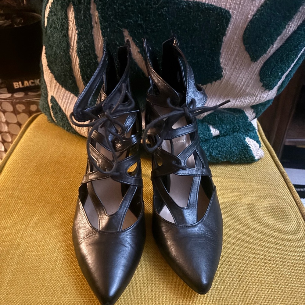 Bata, Made In Italy Heels - Picture 9 of 10